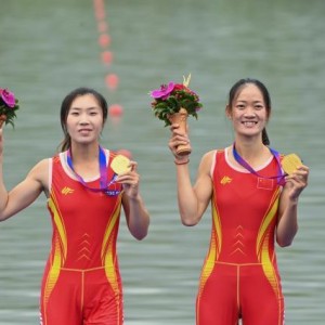 im电竞APP-首金喜悦的背后是压力，金牌搭档终获片刻宁静