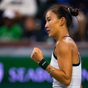 张奔斗：普通女孩袁悦，如何变得不再普通